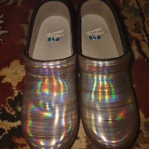 Danskos nursing clogs size 37